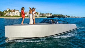 40′ VanDutch  Yacht Experience