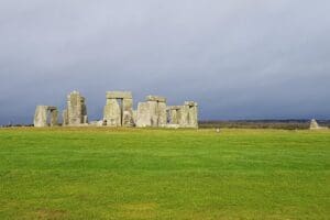Private Full-Day tour of Windsor, Stonehenge, and Bath from London